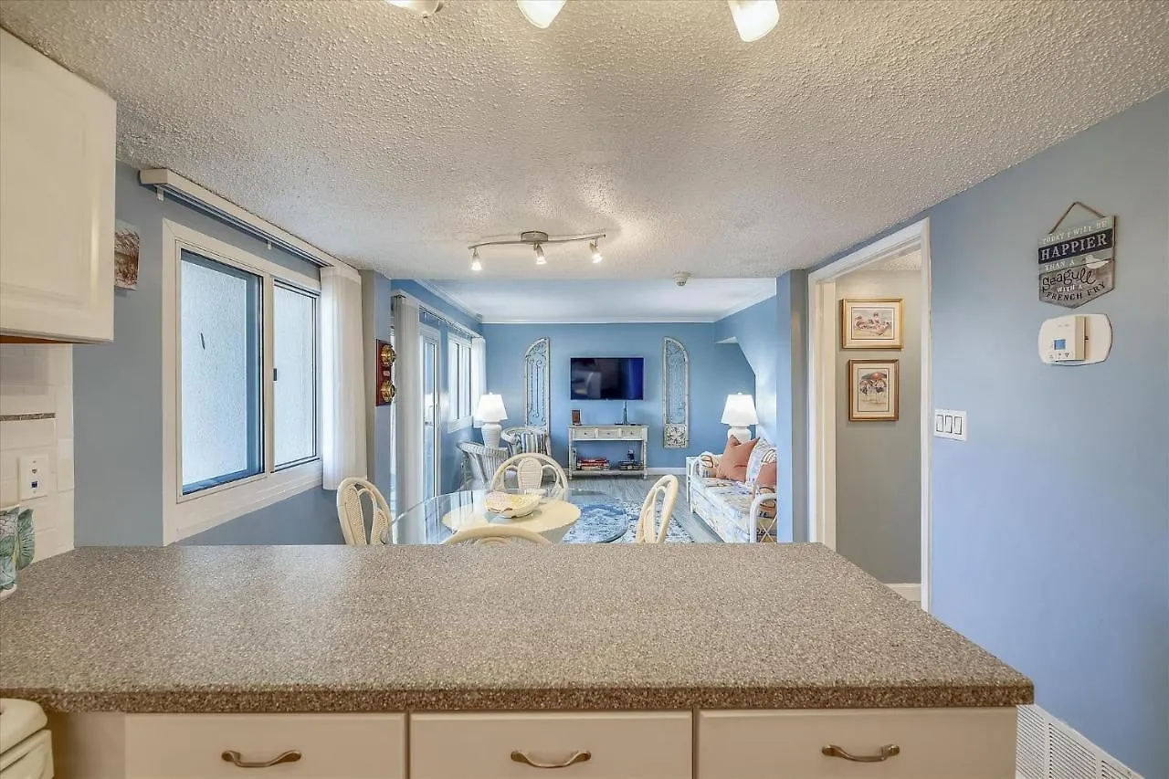 Apartment Recently Renovated 2Bd, Sleeps 6 Pinnacle Port, With Boat Ramp Condo Panama City Beach
