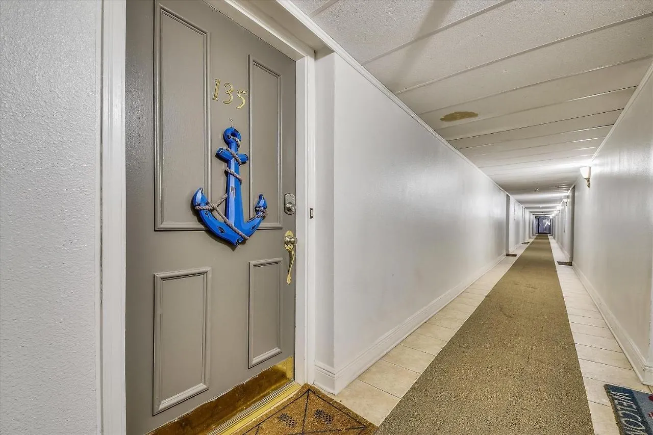 Recently Renovated 2Bd, Sleeps 6 Pinnacle Port, With Boat Ramp Condo Panama City Beach Apartment
